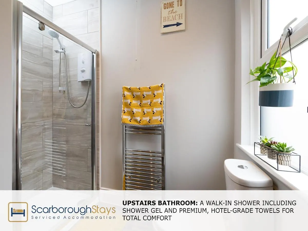 Scarborough Stays - Ashville Lodge - 5 Bedroomed House - Sleeps 9 United Kingdom